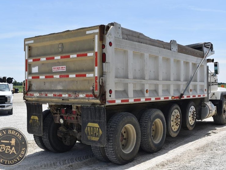 1996-mack-rd688s-image-11