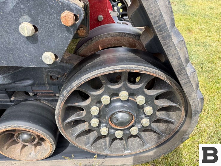 2015-case-ih-steiger-420-rowtrac-image-53