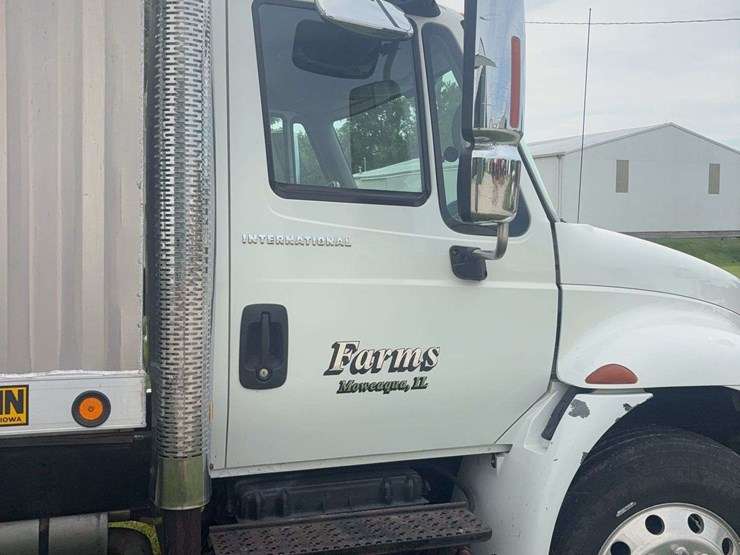 2003-international-durastar-4400-image-24