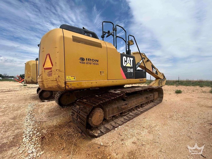 2012-caterpillar-324e-image-4