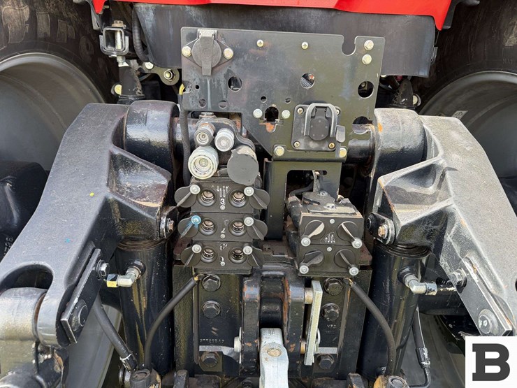 2017-case-ih-magnum-250-cvt-image-57