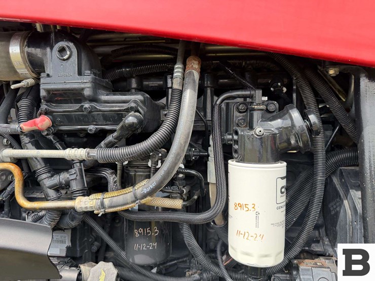 2010-case-ih-magnum-180-image-71