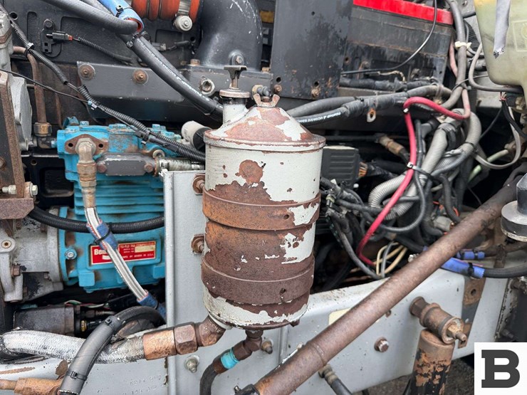 1993-kenworth-t800-image-43