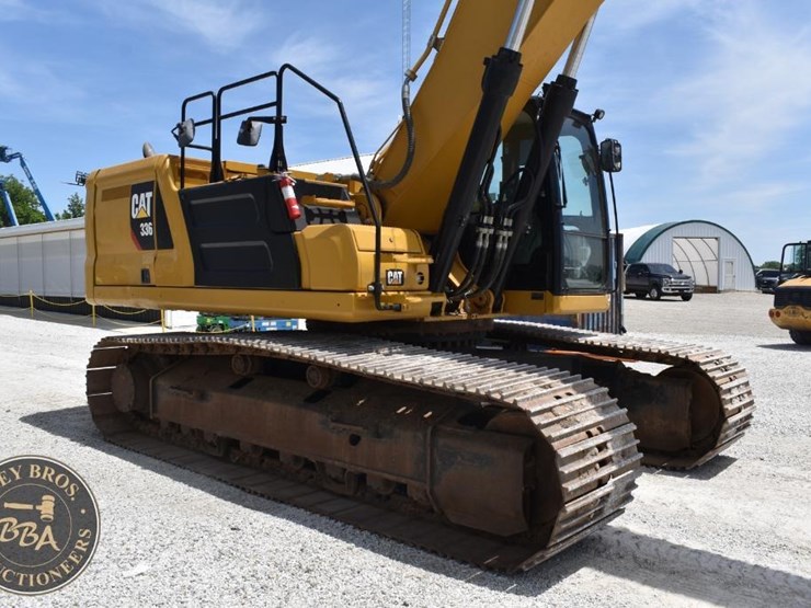 2019-caterpillar-336-image-12