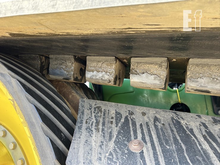 2013-john-deere-9560rt-image-39