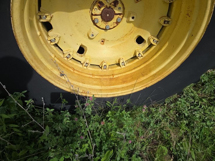 jd-8650-4wd-tractor,-currently-non-running-image-14