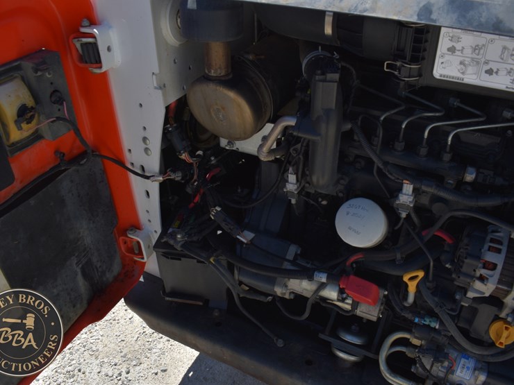 2020-bobcat-t650-image-37