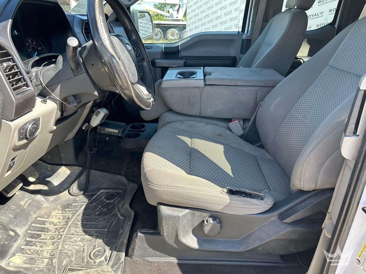 2019-ford-f150-image-12