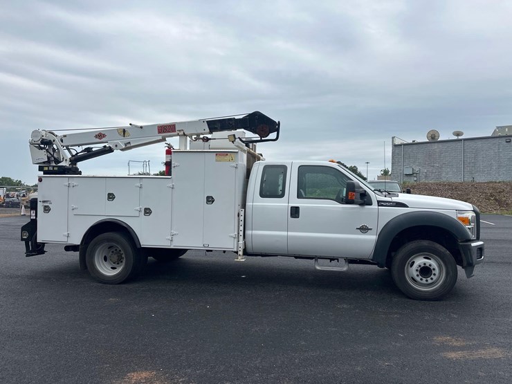 2016-ford-f550-xl-image-3