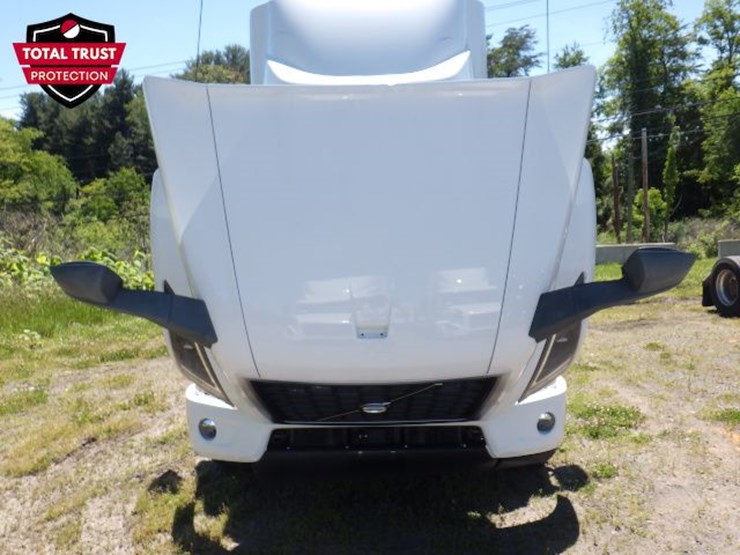 2021-volvo-vnr300-image-21