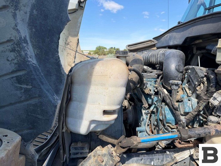 2006-international-durastar-4200-image-37