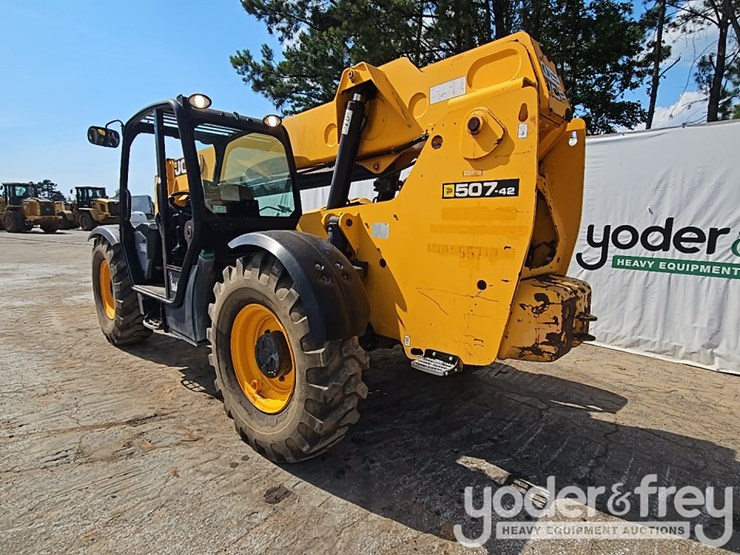 2014-jcb-507-42-image-3