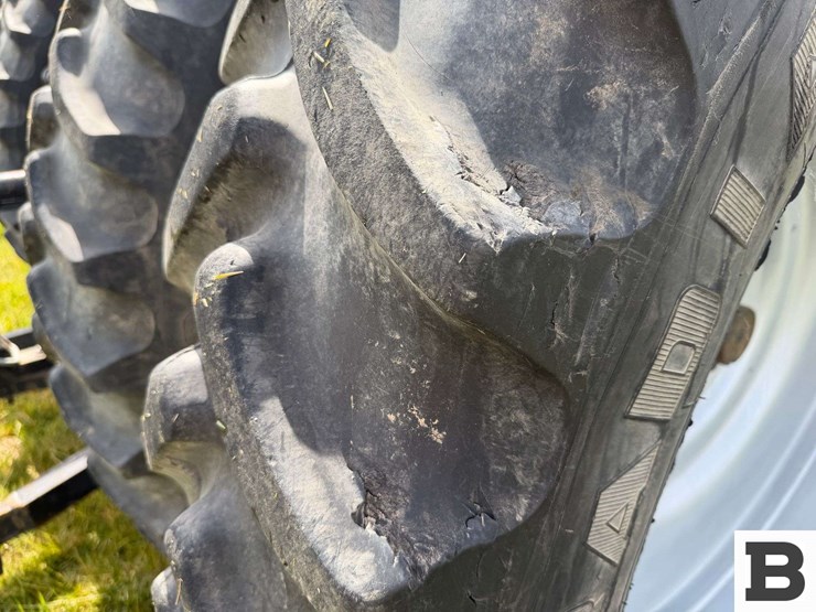 2017-case-ih-magnum-250-cvt-image-66