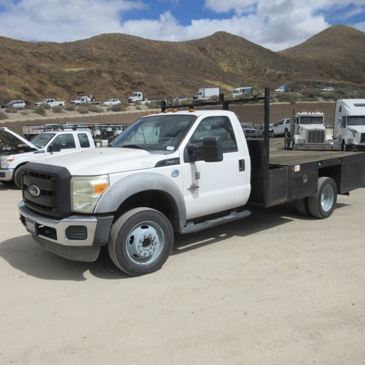 2011 FORD F550 XL SD