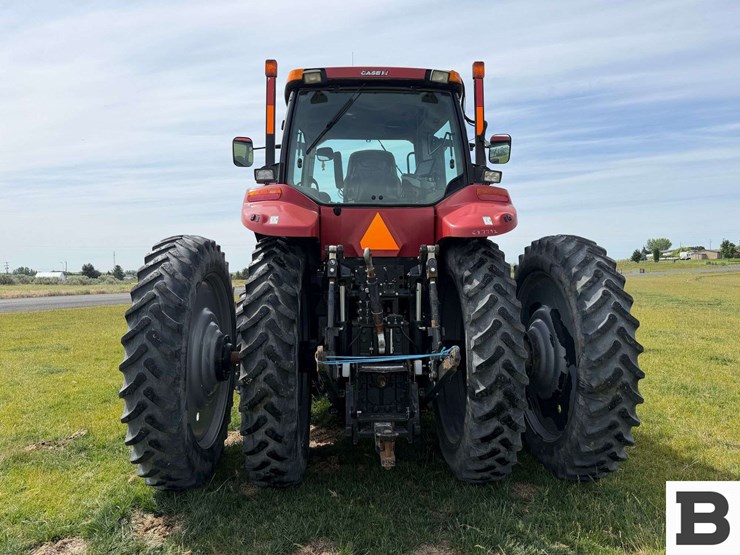 2011-case-ih-magnum-260-image-5