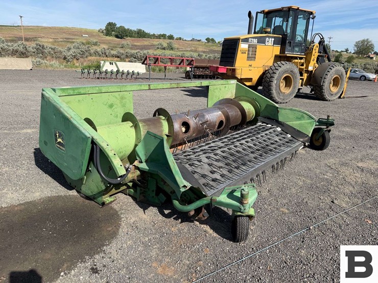 john-deere-212-image-7