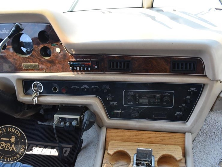 1988-chevrolet-winnebago-42962-image-34