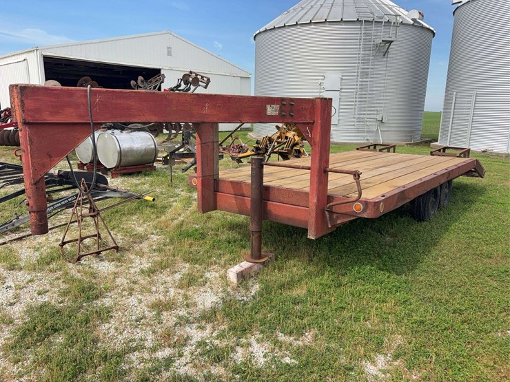 homemade-16ft-gooseneck-trailer-with-3ft-dove-tail,-twin-axle,-14,000lb-image-1