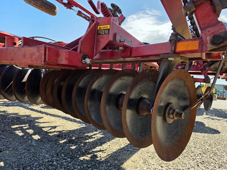 case-ih-3900-image-5