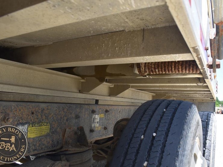 1996-mack-rd688s-image-29