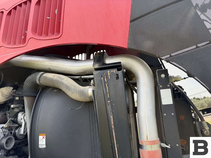 2010-case-ih-magnum-180-image-58