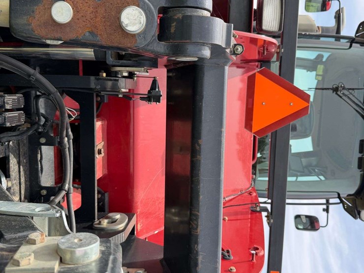 2015-case-ih-steiger-420-rowtrac-image-46