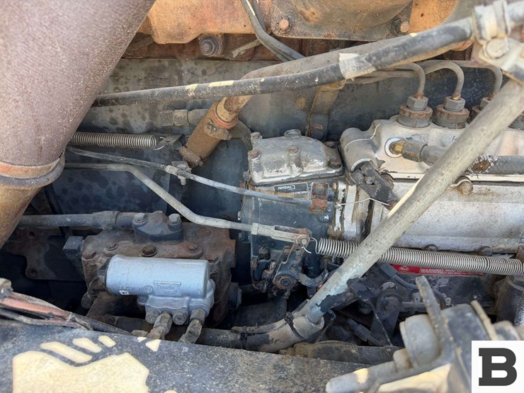 1990-mack-rd688s-image-54