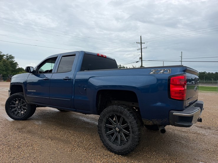 #30654-•-2015-chevrolet-silverado-z71-image-4