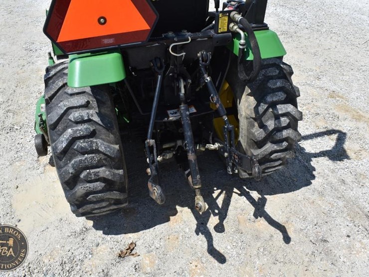 2007-john-deere-2320-image-25