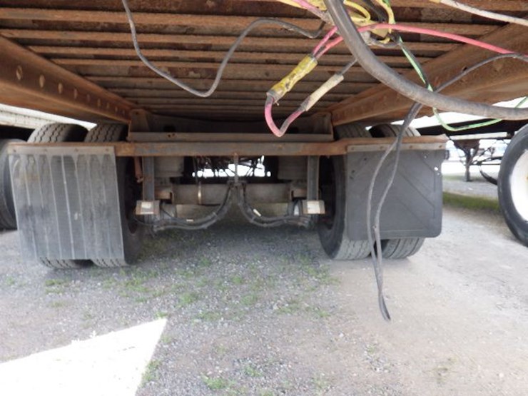2016-utility-3000r-image-12
