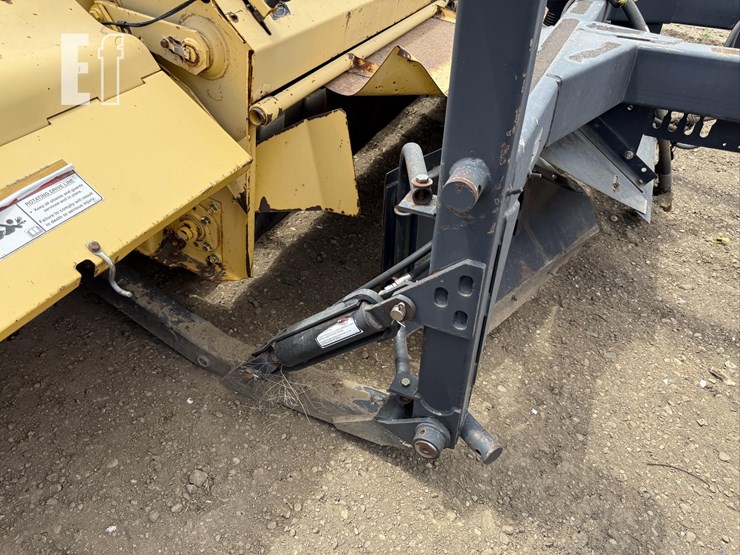 new-holland-2326-image-19