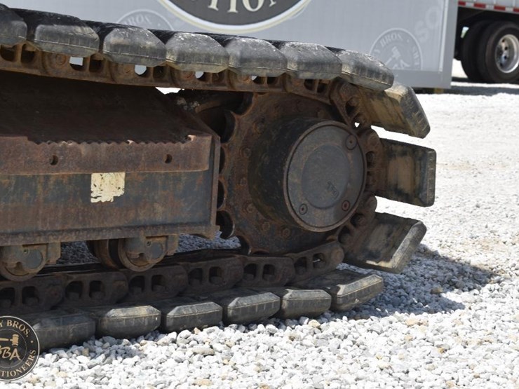 2020-komatsu-pc88mr-10-image-40
