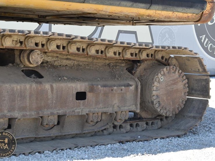 2005-caterpillar-320cl-image-36