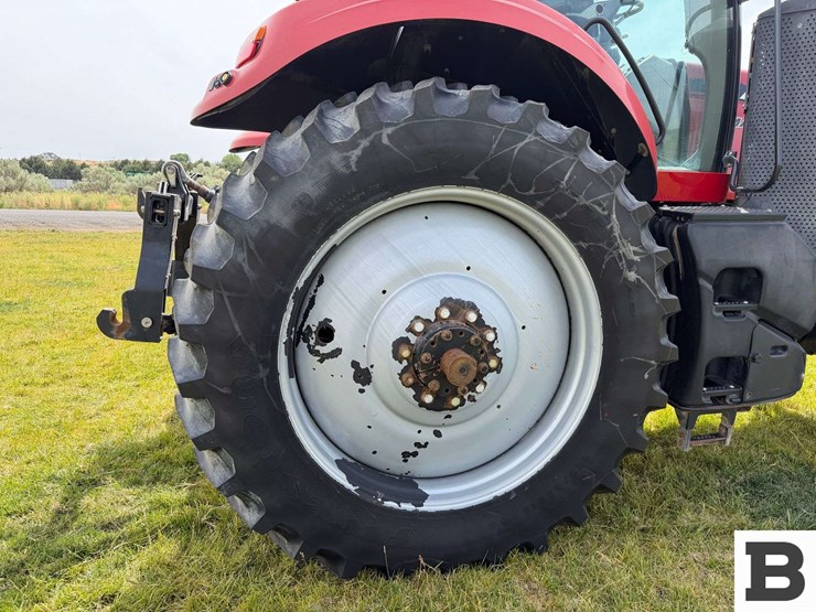 2014-case-ih-magnum-200-cvt-image-54