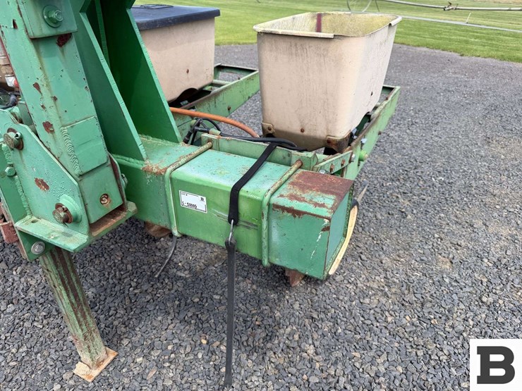 john-deere-6-image-14