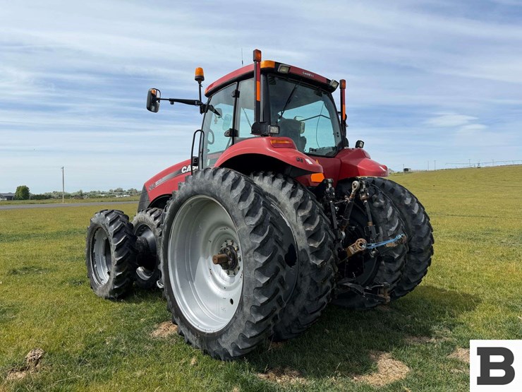 2011-case-ih-magnum-260-image-4