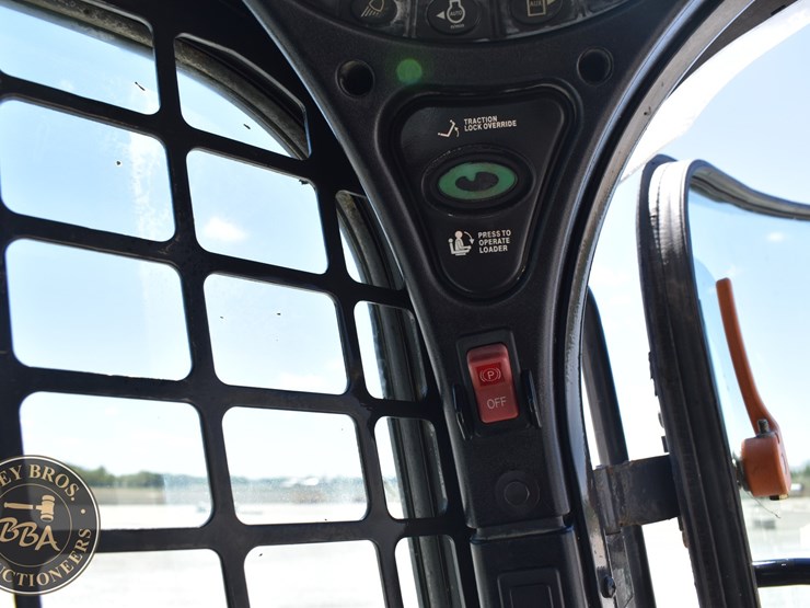 2020-bobcat-t650-image-2