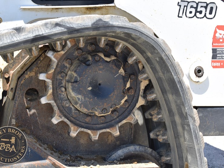 2020-bobcat-t650-image-7