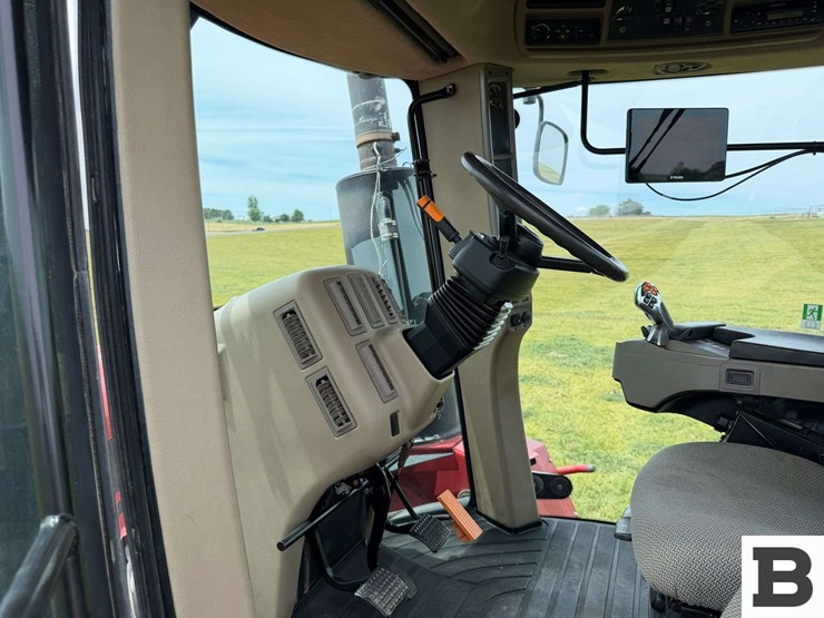 2013-case-ih-steiger-400-hd-image-76