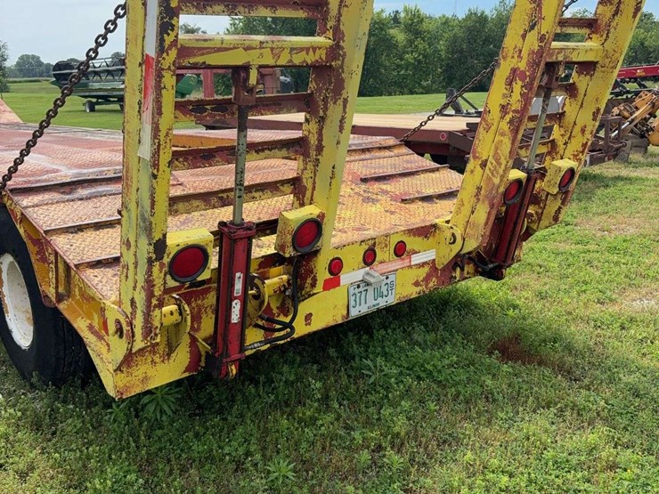 1966-rogers-lowboy-image-17