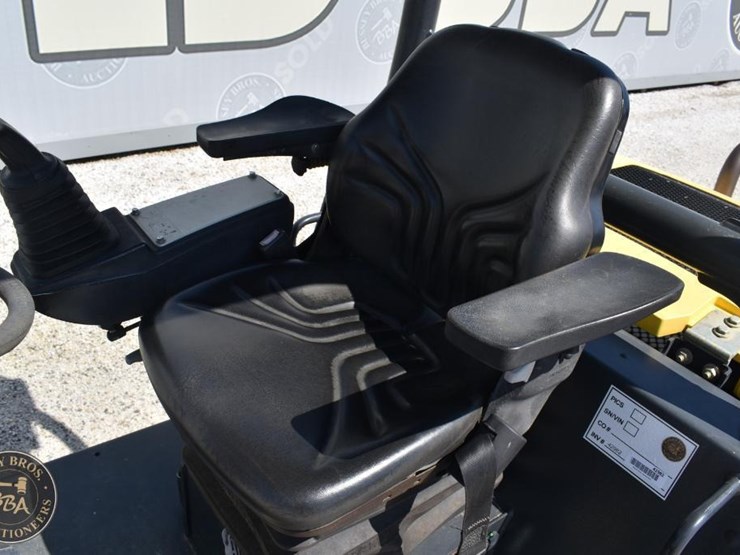 2017-bomag-bw177pdh-5-image-27