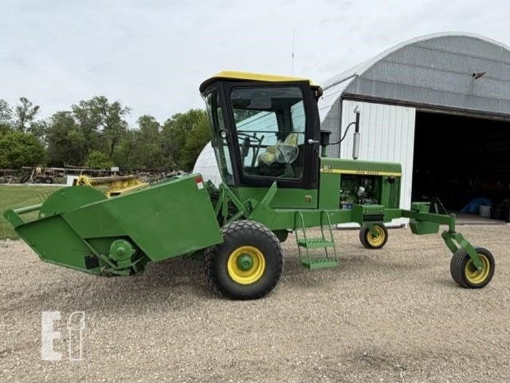 john-deere-2420-image-22