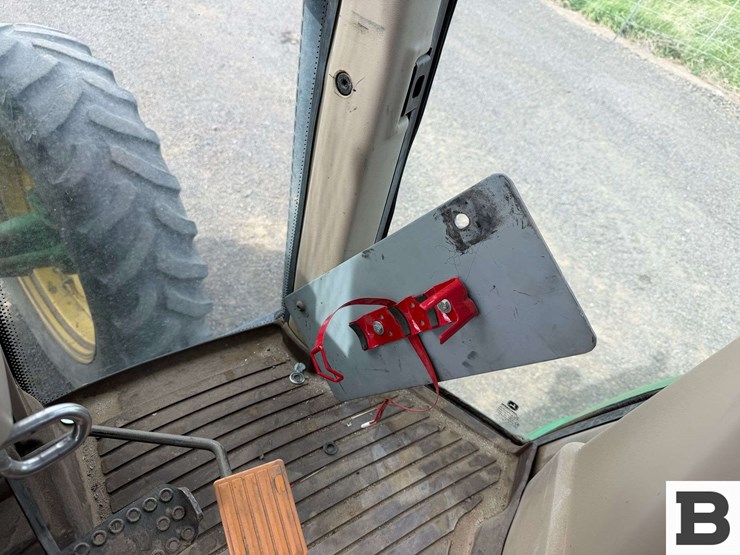 2005-john-deere-7420-image-55