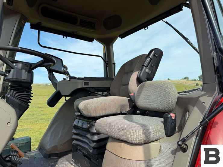 2013-case-ih-magnum-290-image-86