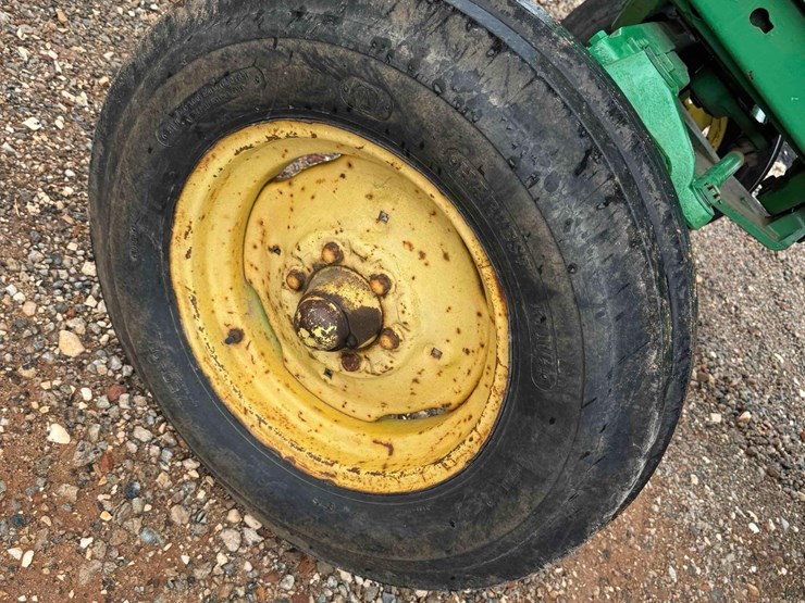 john-deere-4030-image-15
