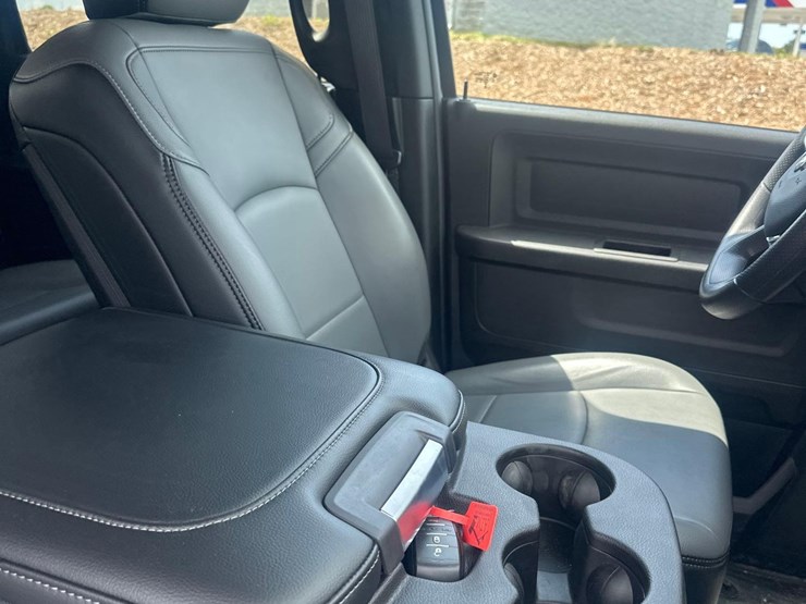 2026-dodge-ram-5500-image-34