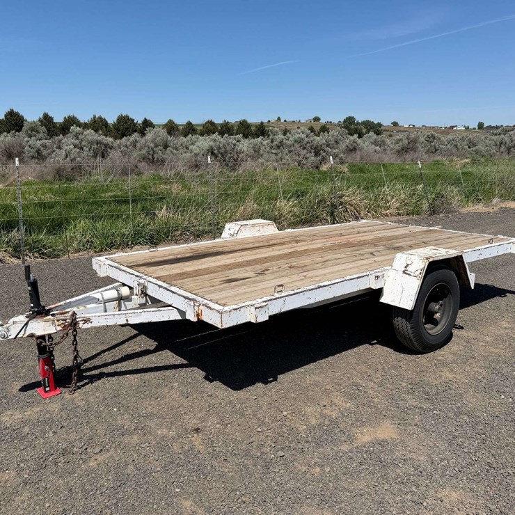 1981 HOMEMADE FLAT BED