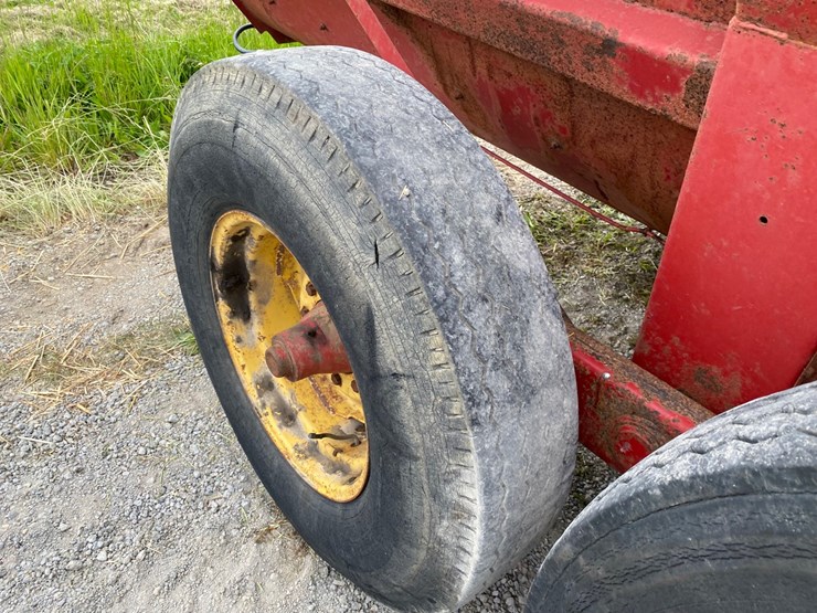 new-holland-307-image-22