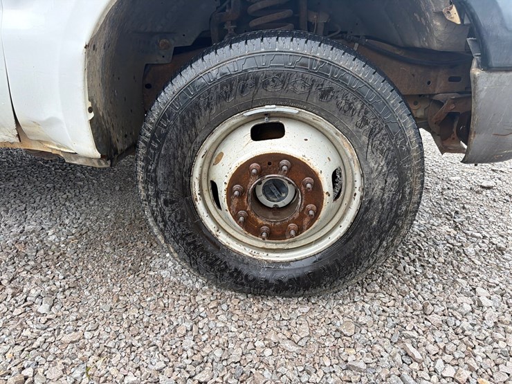 2006-ford-f350-image-10
