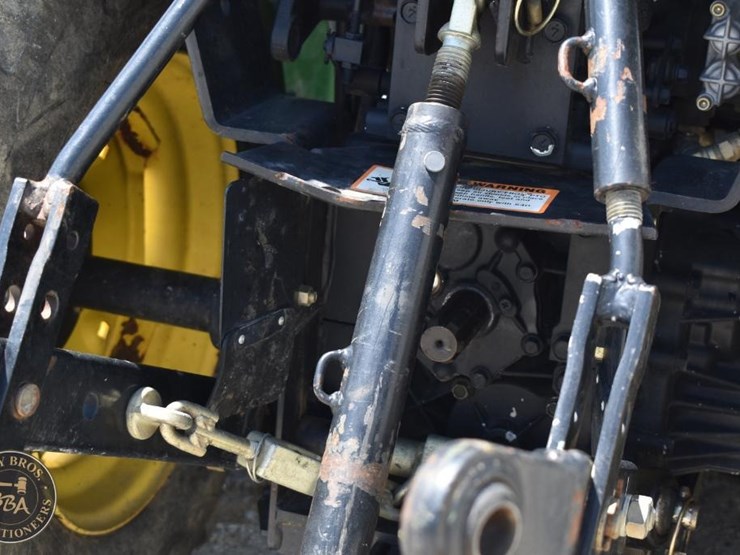 2007-john-deere-2320-image-27